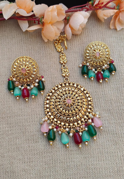 Karuna Gold Studs Tikka Set