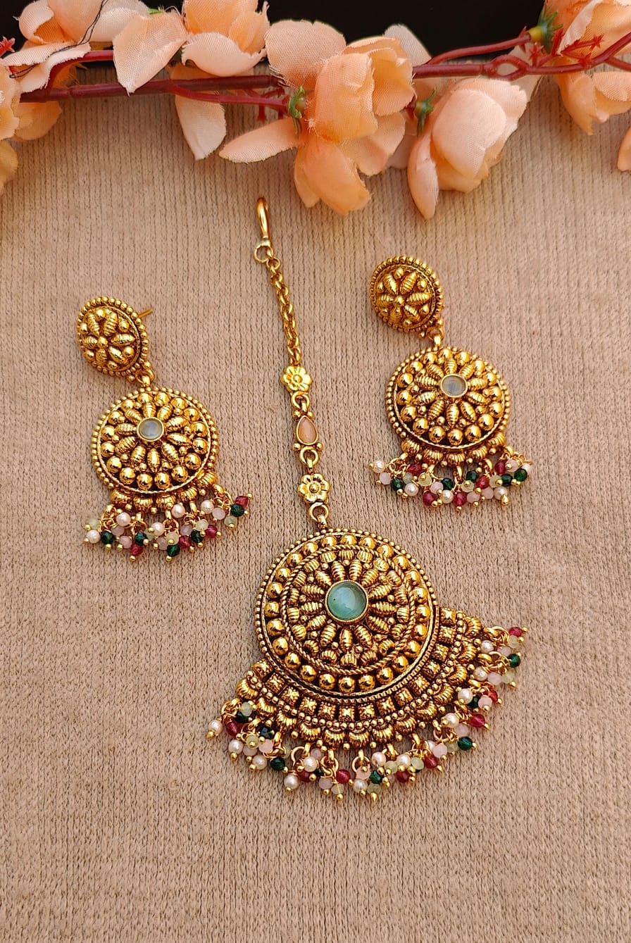 Anisa Gold Earrings Tikka