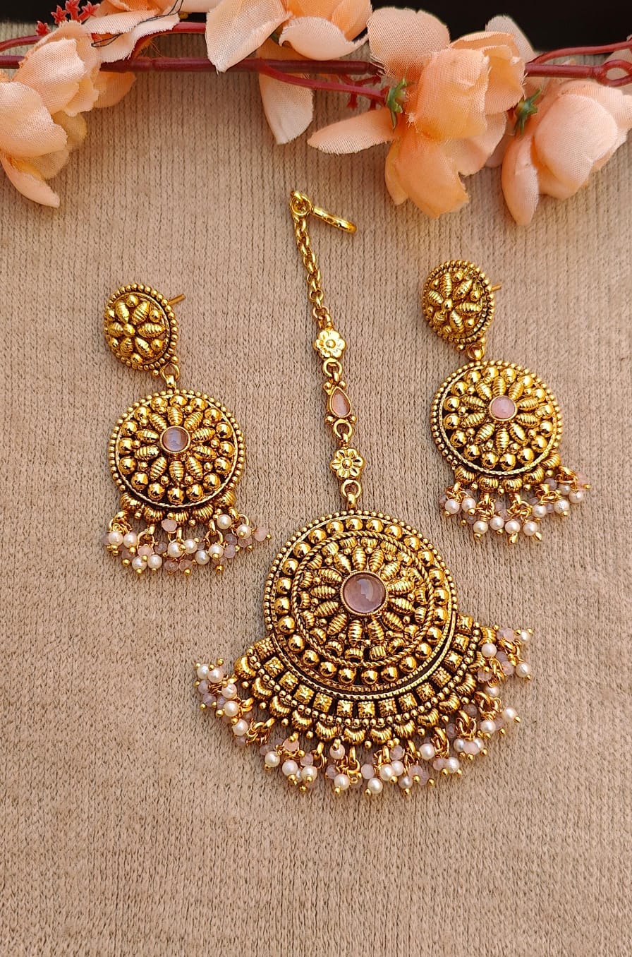 Anisa Gold Earrings Tikka