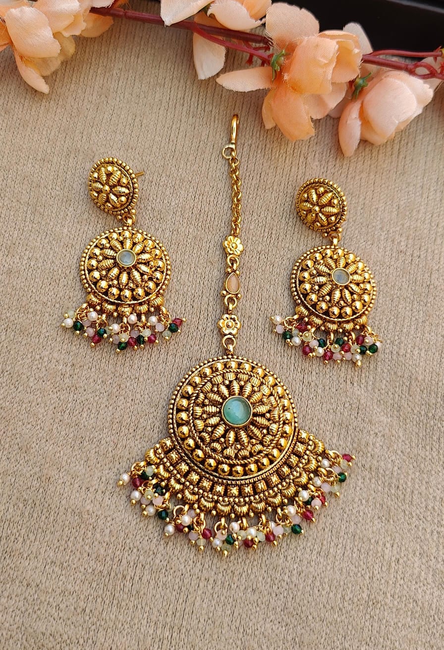 Anisa Gold Earrings Tikka