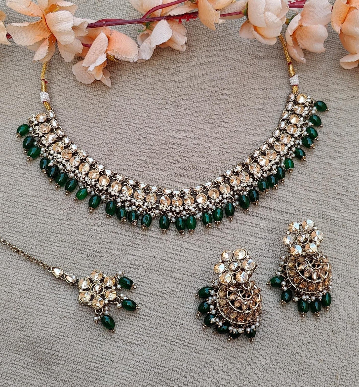 Pallavi Necklace Set