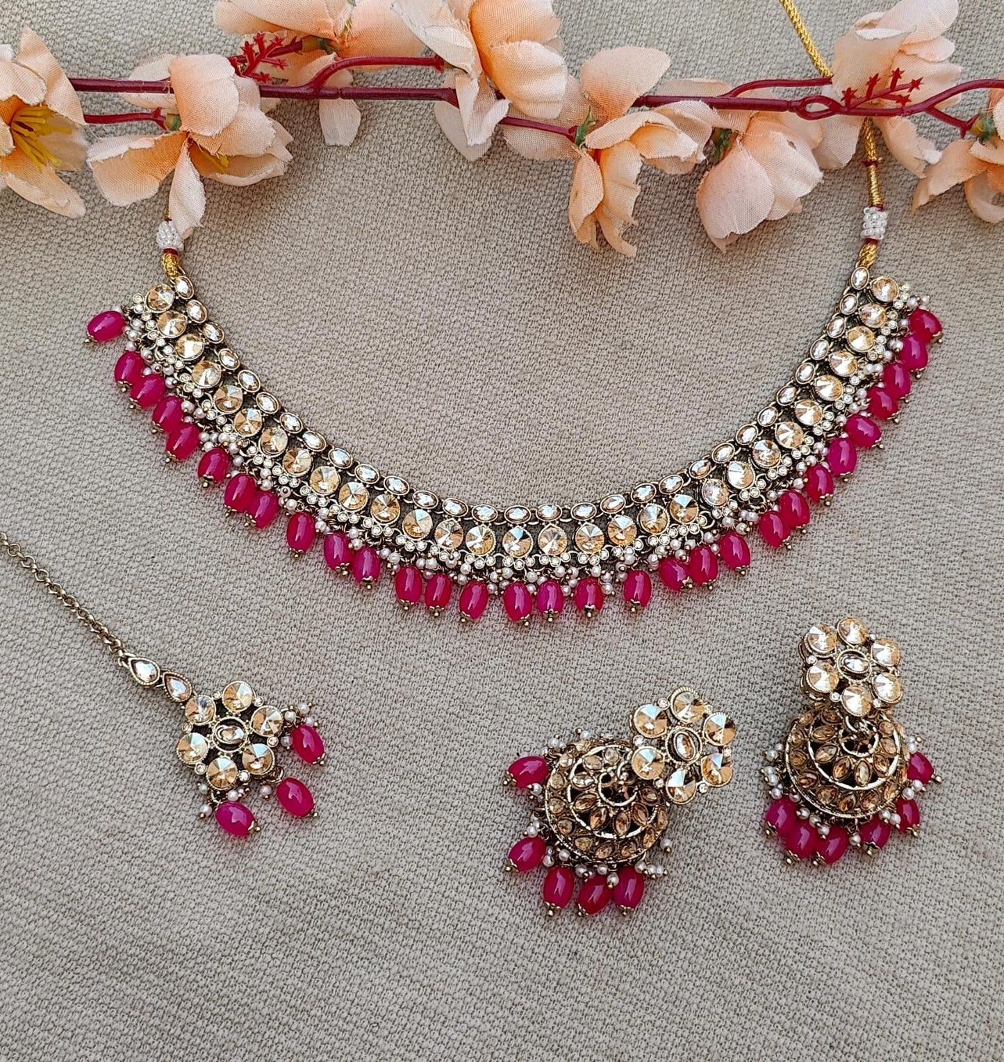 Pallavi Necklace Set