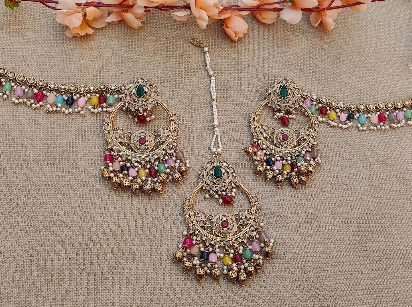 Mitali Oversized Earrings Tikka with Earchains