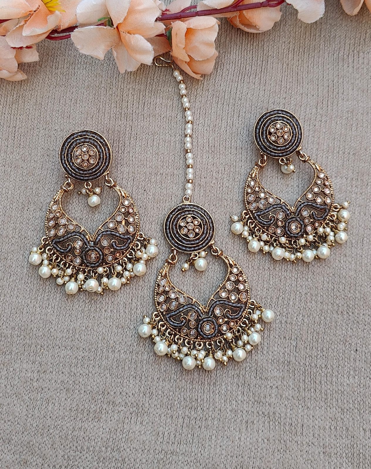 Hunar Polki Earrings Tikka