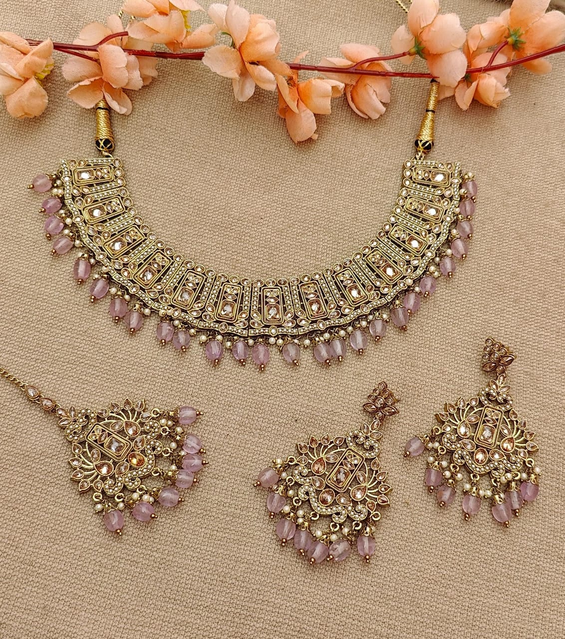 Aneesha Polki Necklace Set