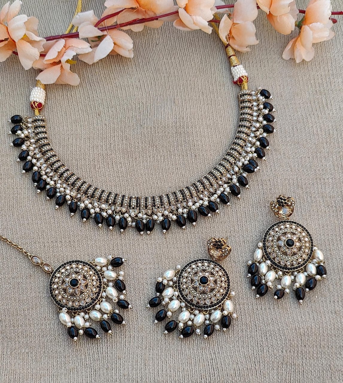 Mouni Polki Necklace Set