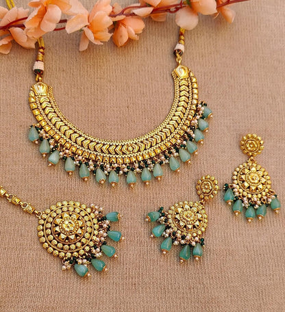 Jassi Gold Necklace Set