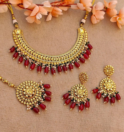 Jassi Gold Necklace Set