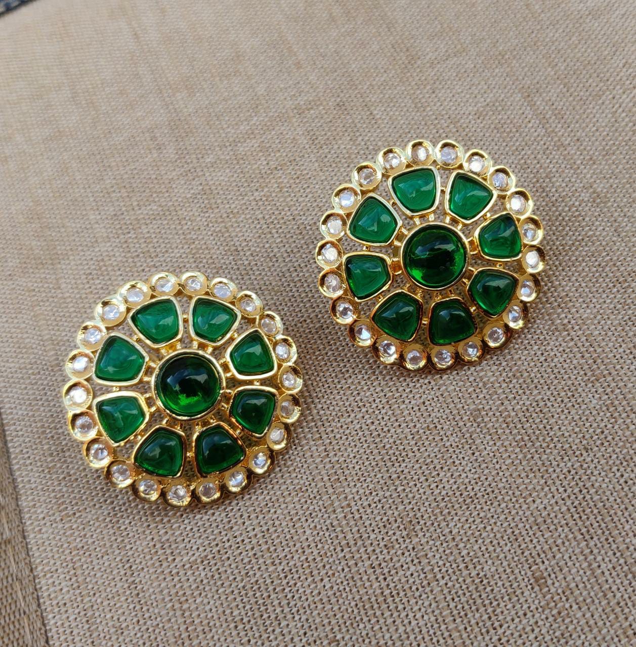 Sonika Kundan Earrings (Studs)