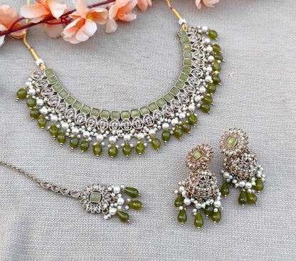 Ayushi Polki Necklace Set