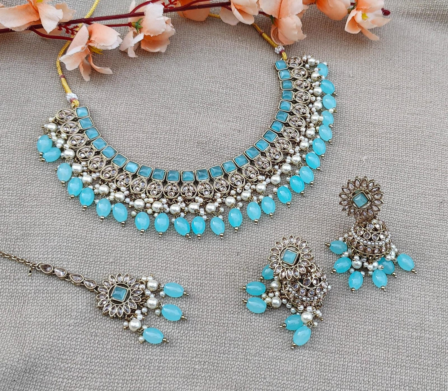 Ayushi Polki Necklace Set