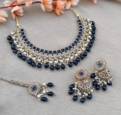 Ayushi Polki Necklace Set