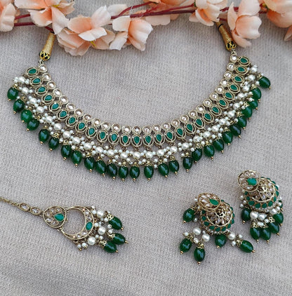 Gauri Polki Necklace Set