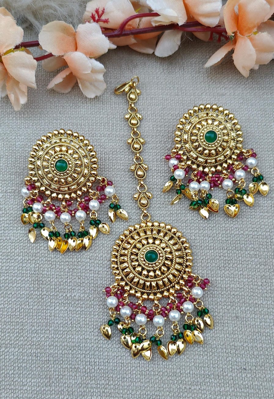 Manpreet Gold Studs Tikka