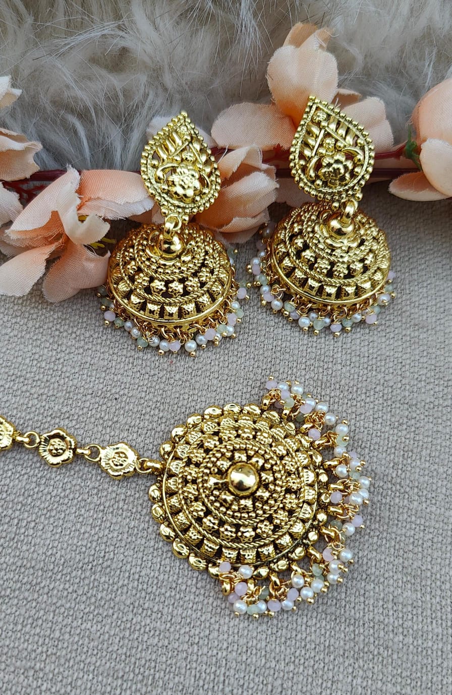 Raji Gold Jhumkis Tikka