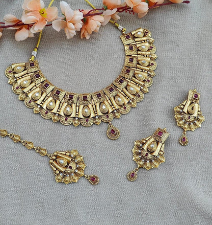 Rozina Gold Necklace Set