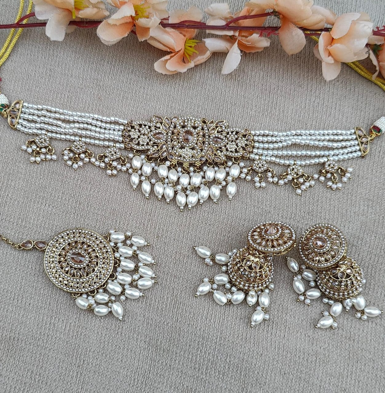 Kimira Polki Choker Set