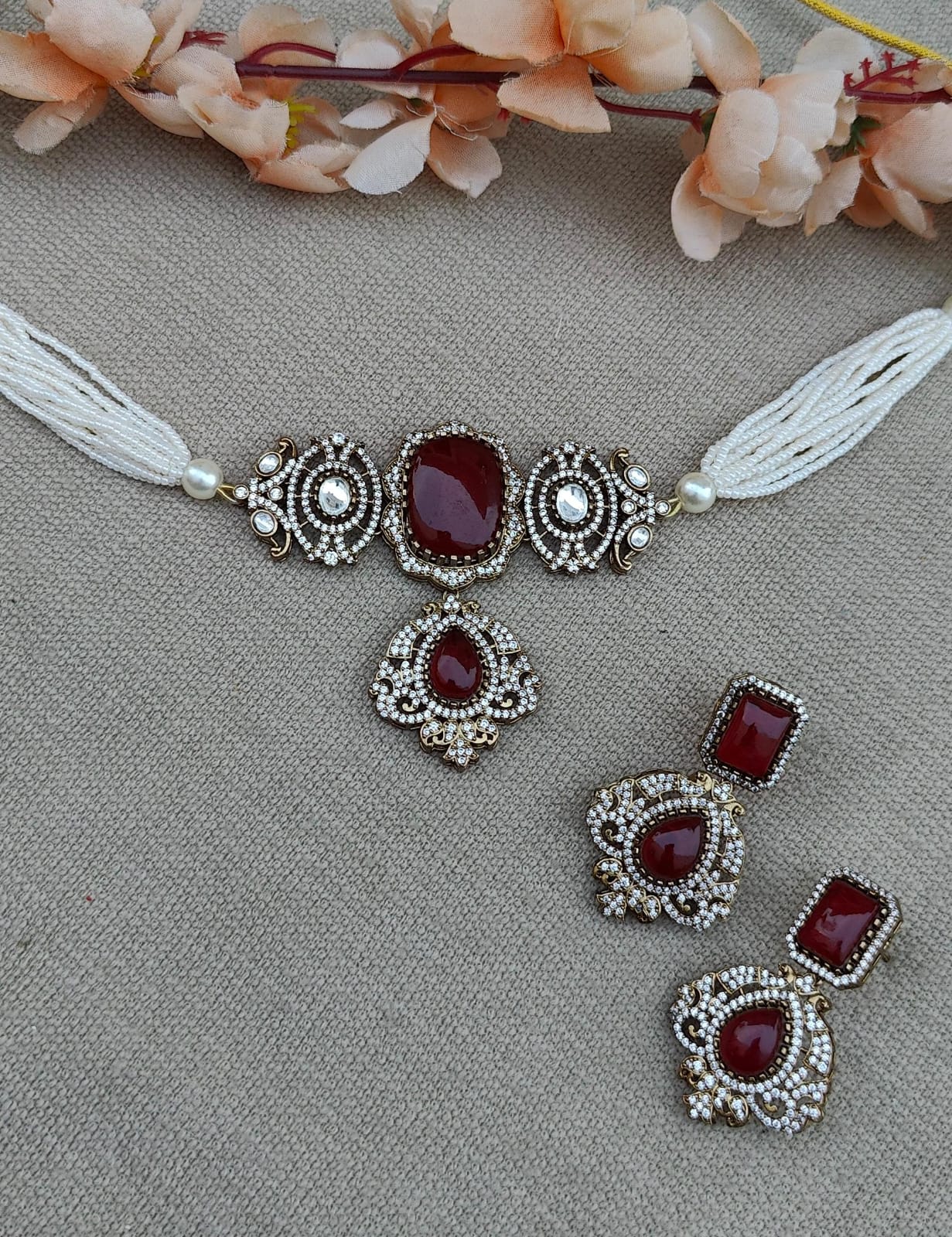 Palak Beaded Choker Set