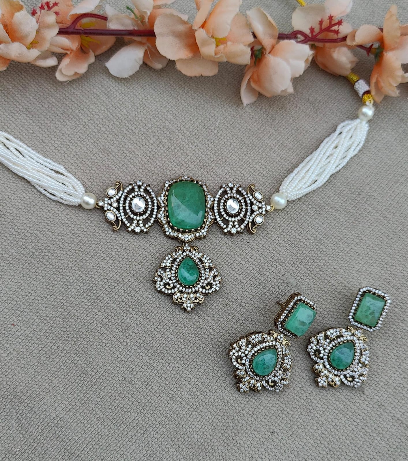 Palak Beaded Choker Set