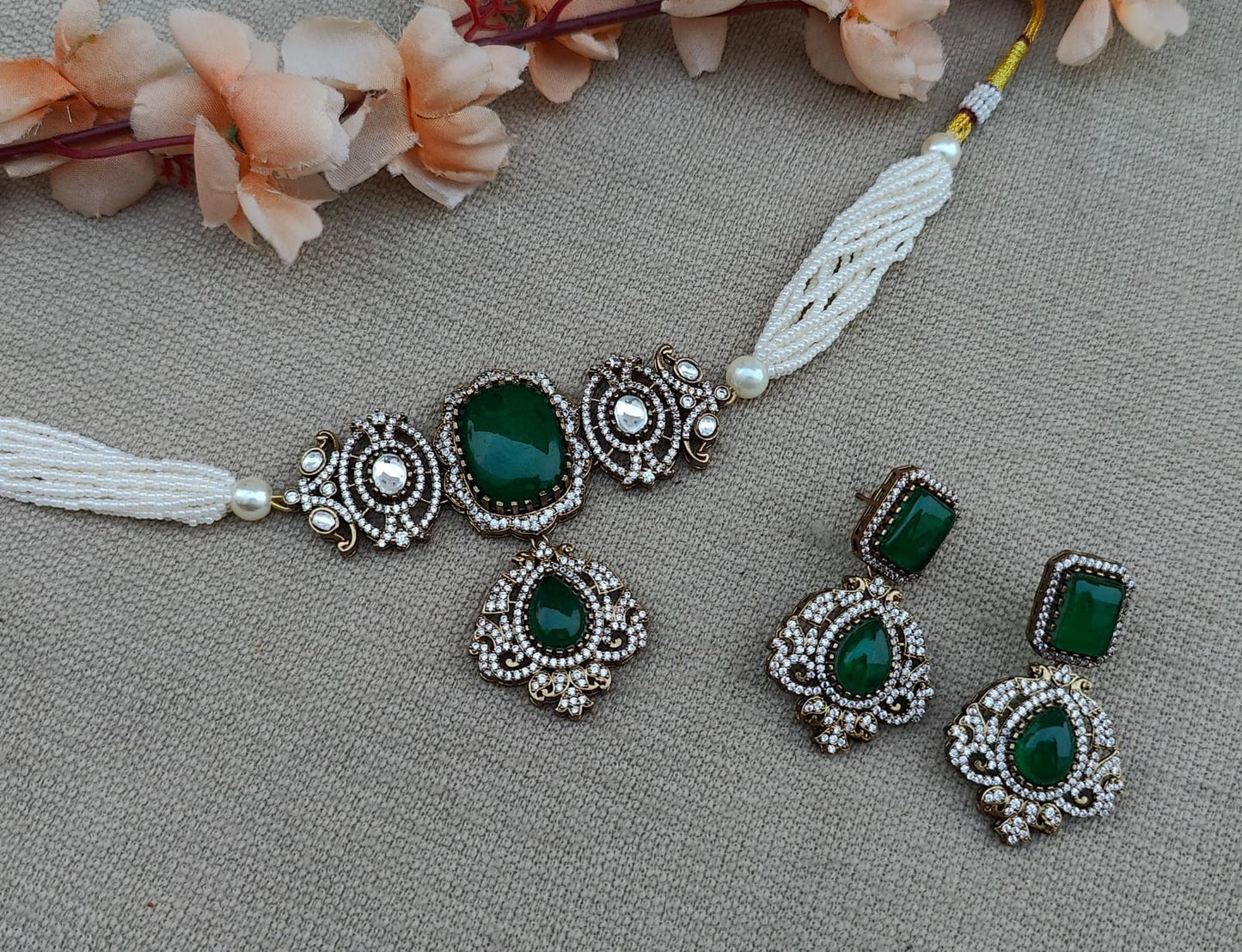 Palak Beaded Choker Set