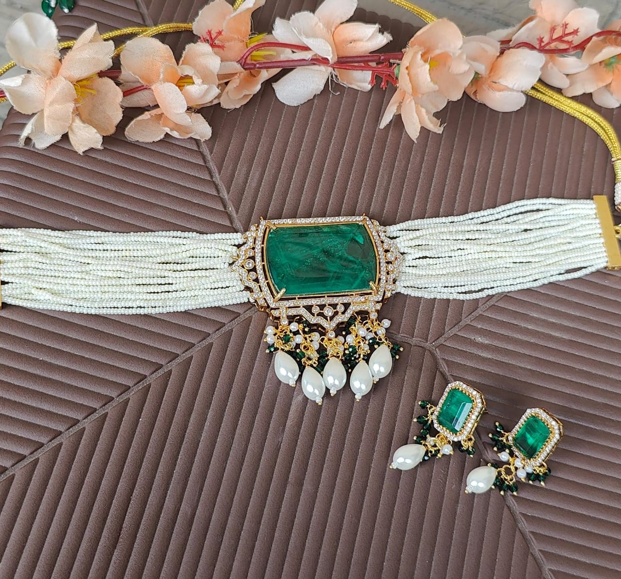 Gunjan Beaded Choker Set