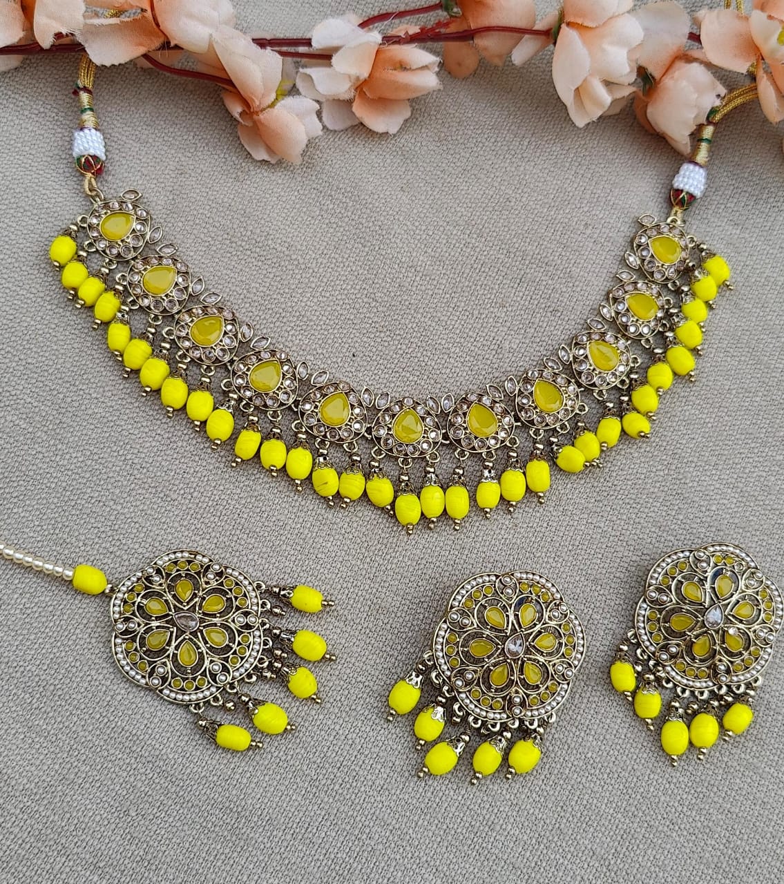 Rasika Polki Necklace Set