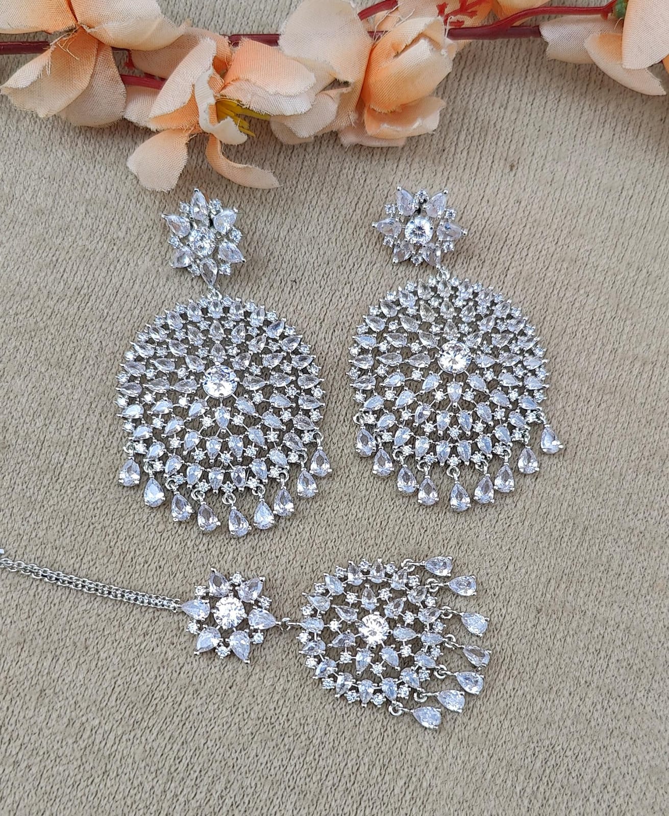 Daksha AD Earrings Tikka