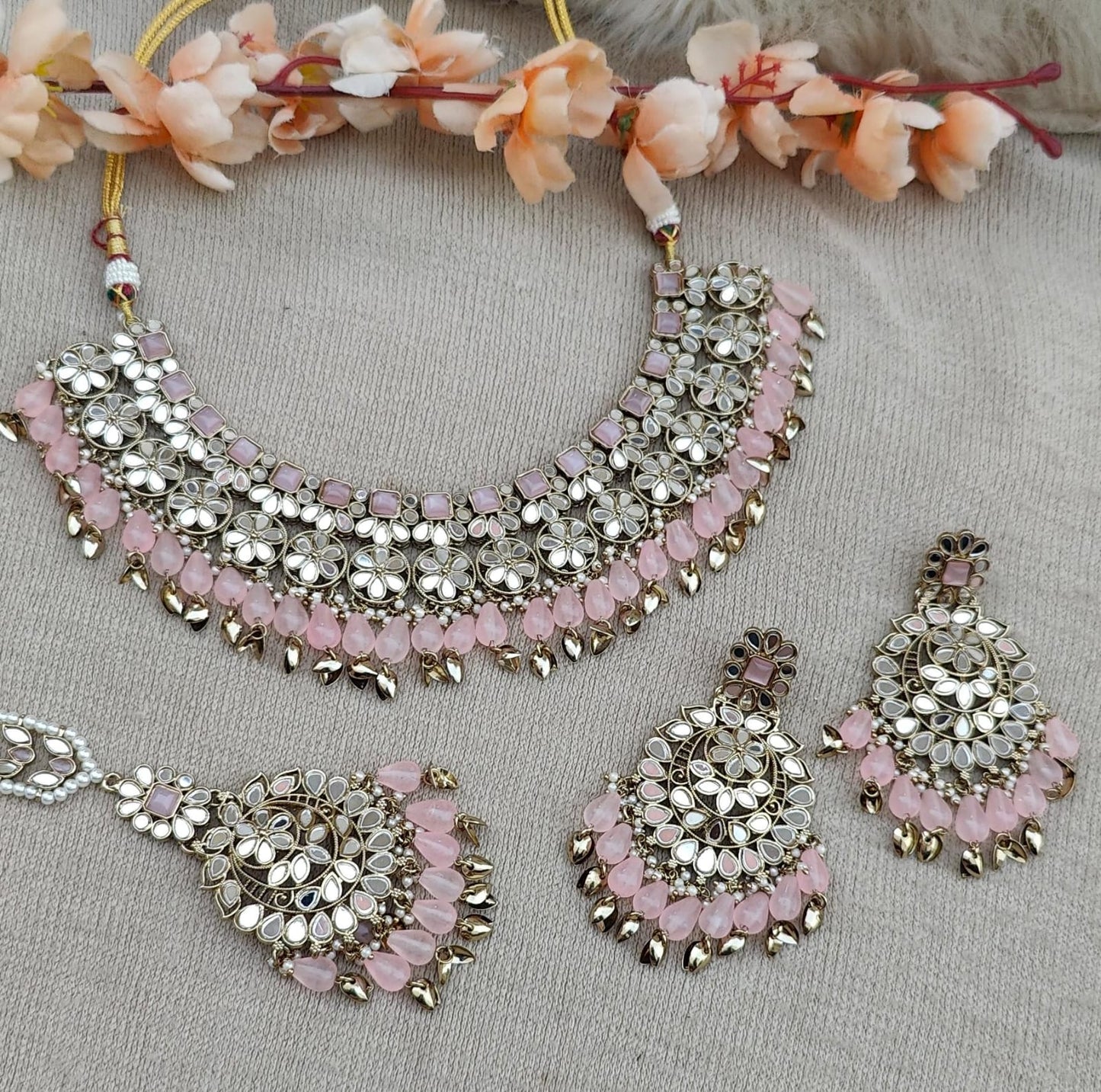 Aashifa Mirror Necklace Set