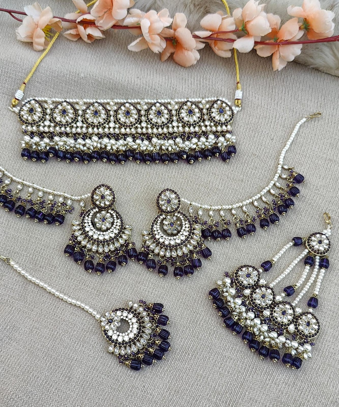 Nadia Jhumar Choker Set