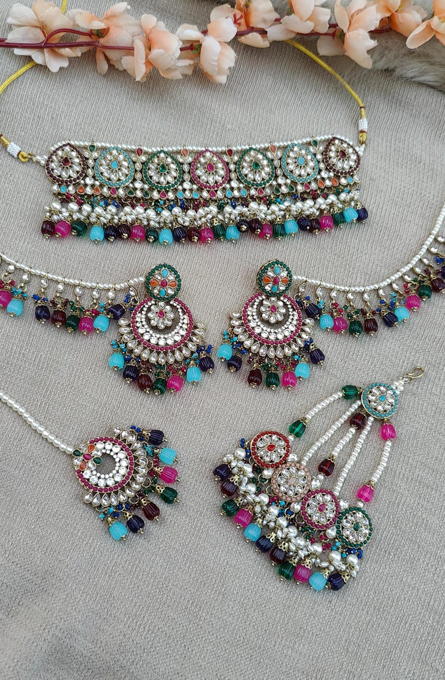 Nadia Jhumar Choker Set