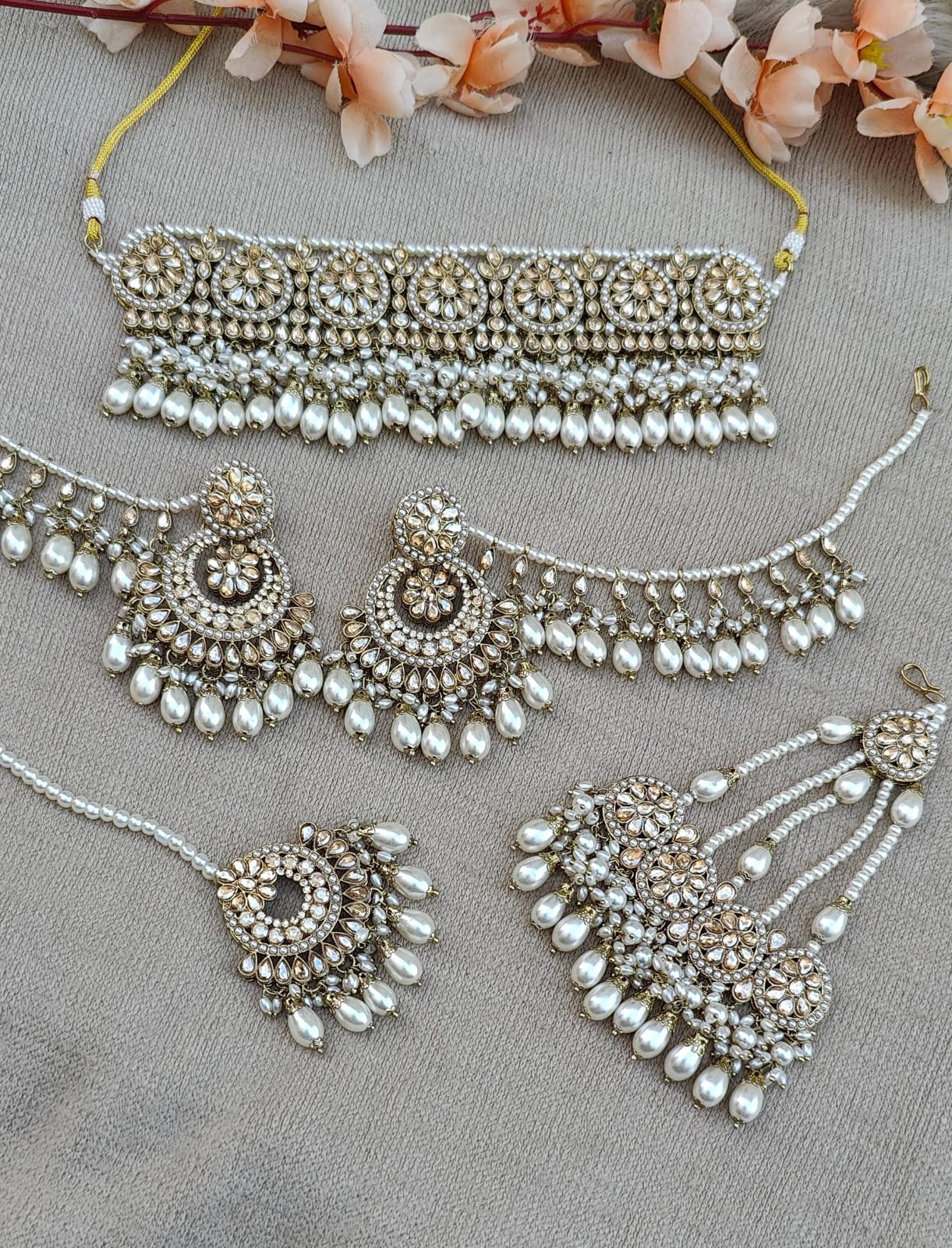 Nadia Jhumar Choker Set