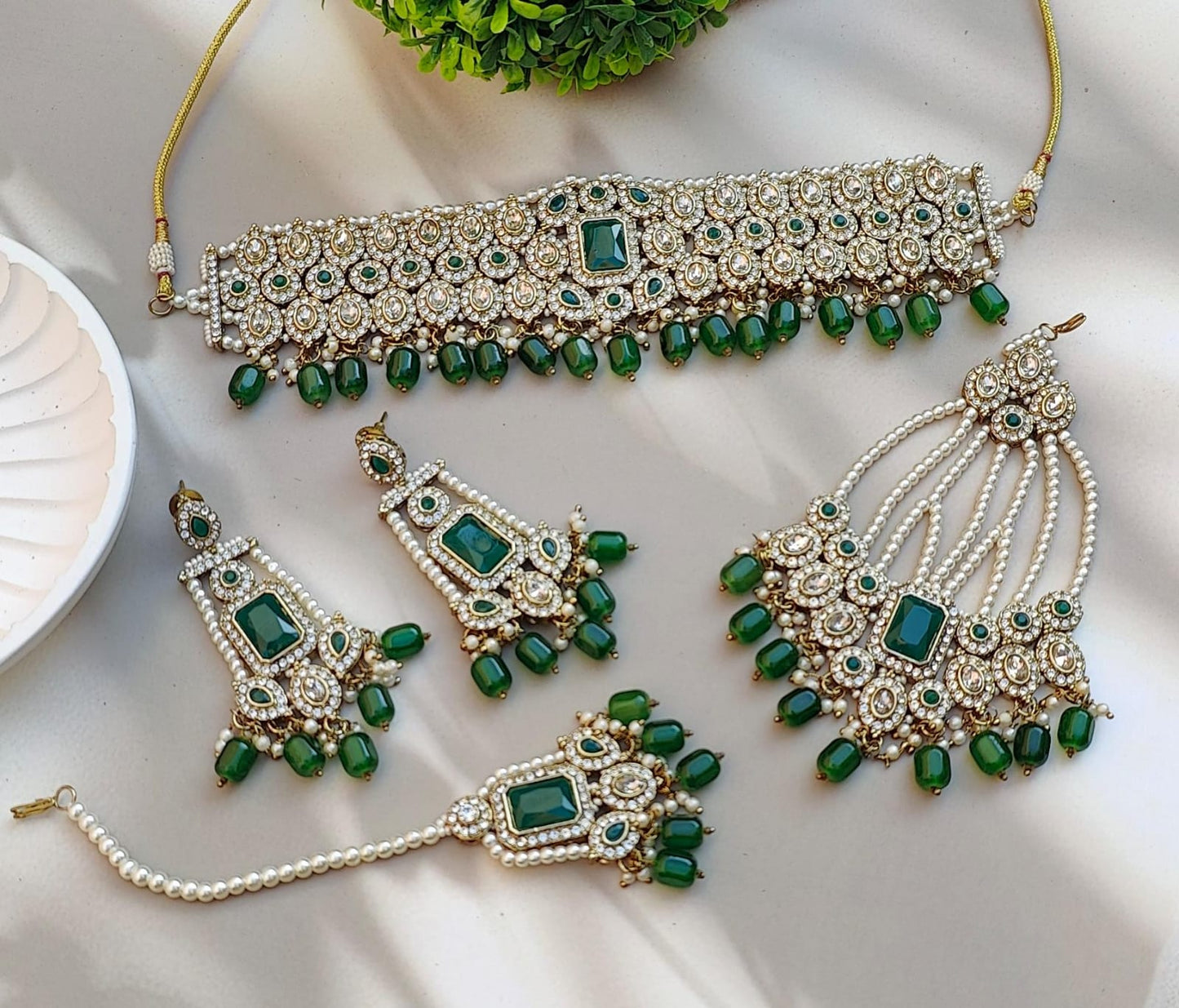 Sami Jhumar Choker Set