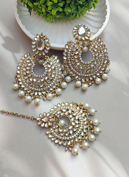 Himani Oversized Earrings Tikka