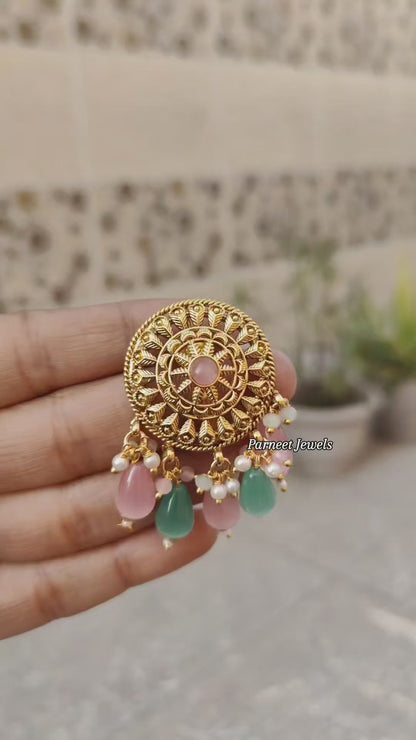 Karuna Gold Studs Tikka Set