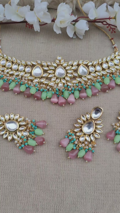 Arshi Kundan Choker