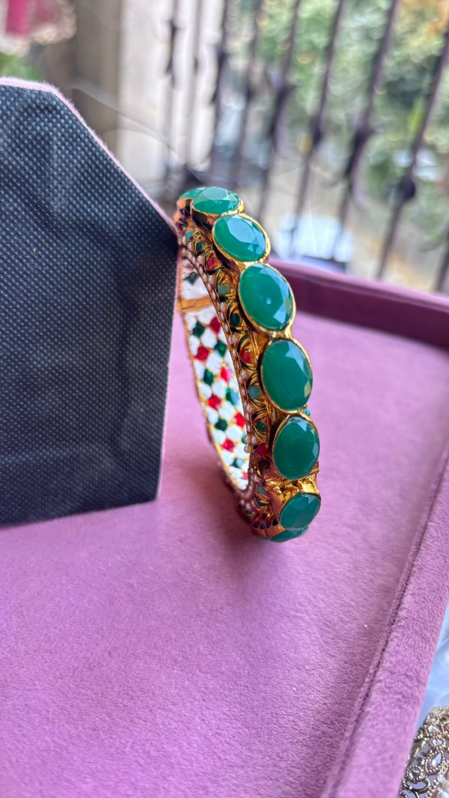 Emerald Kundan Pacheli Bangles/Kadey