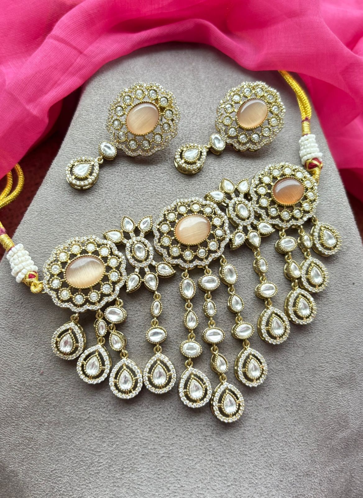 Meghna Moissanite Choker