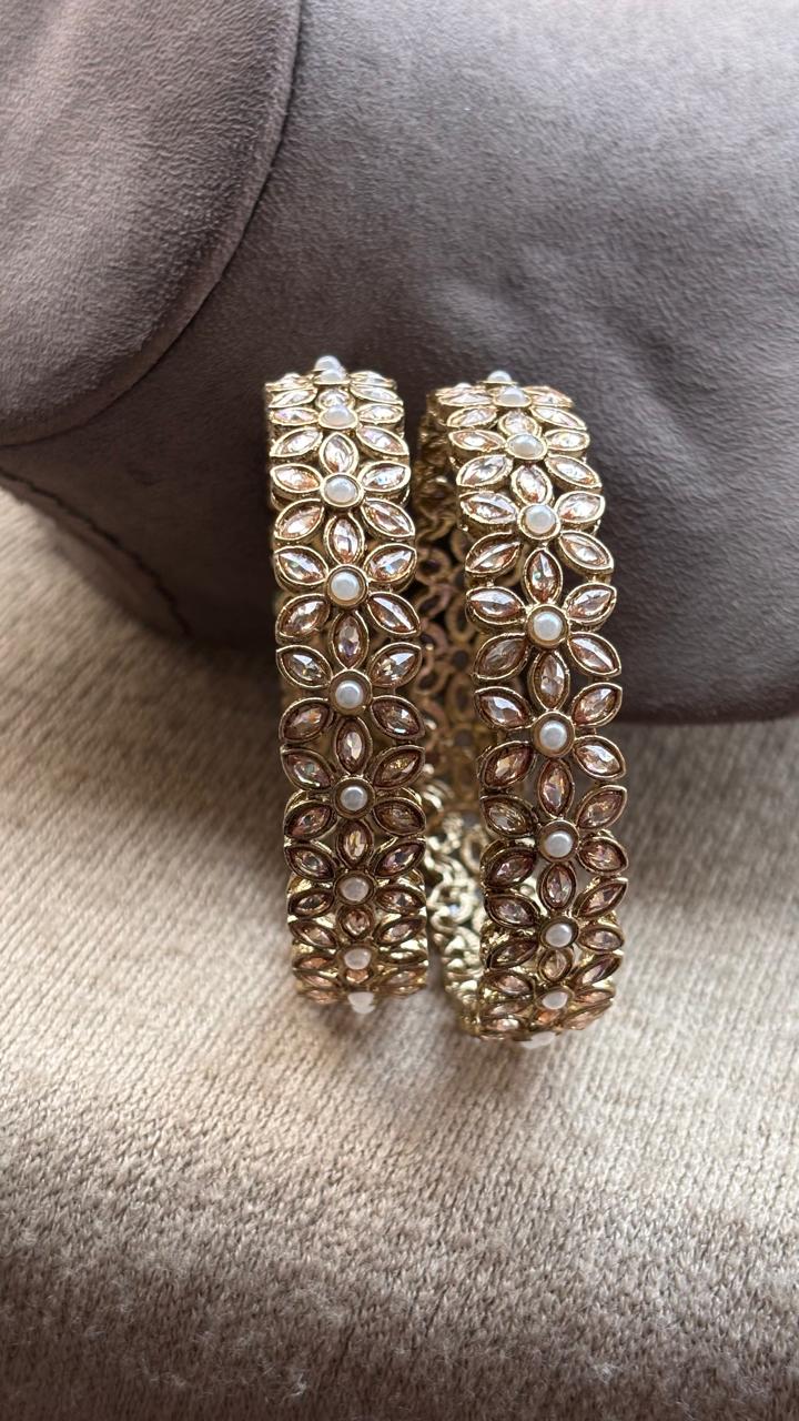 Sunisha Polki Bangles/Kadey (Gold)