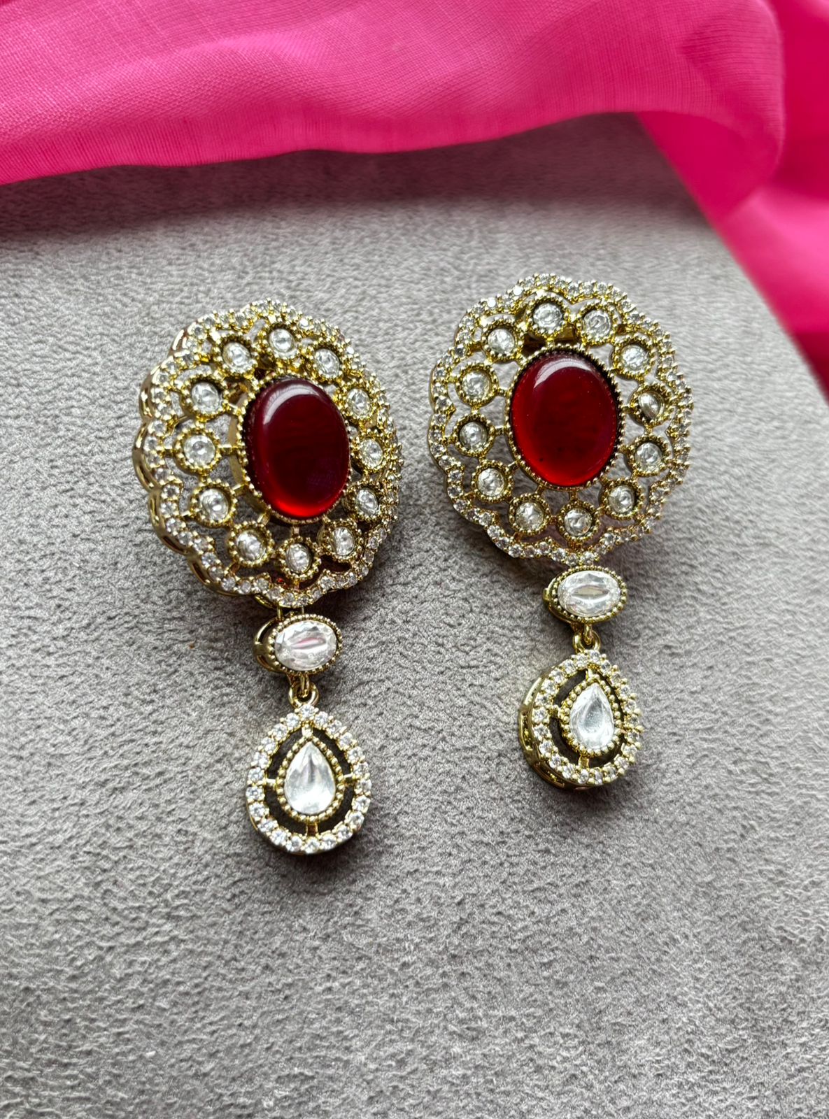 Meghna Moissanite Choker