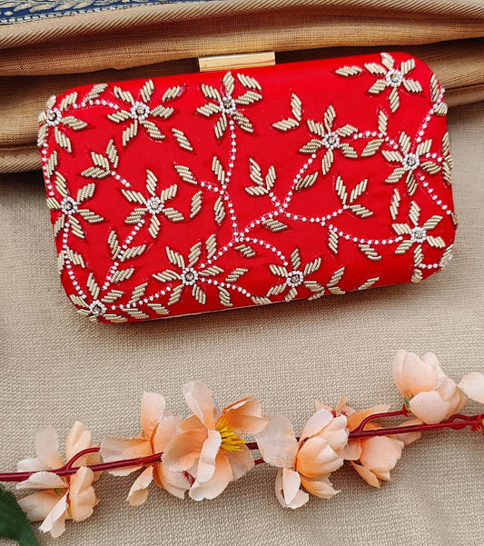 Ankisha Red Box Clutch