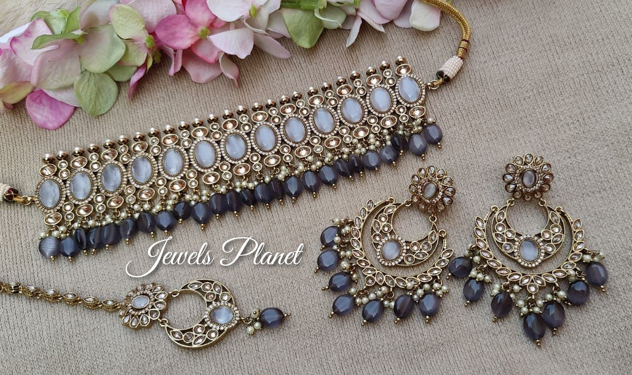 Parul Polki Choker Set