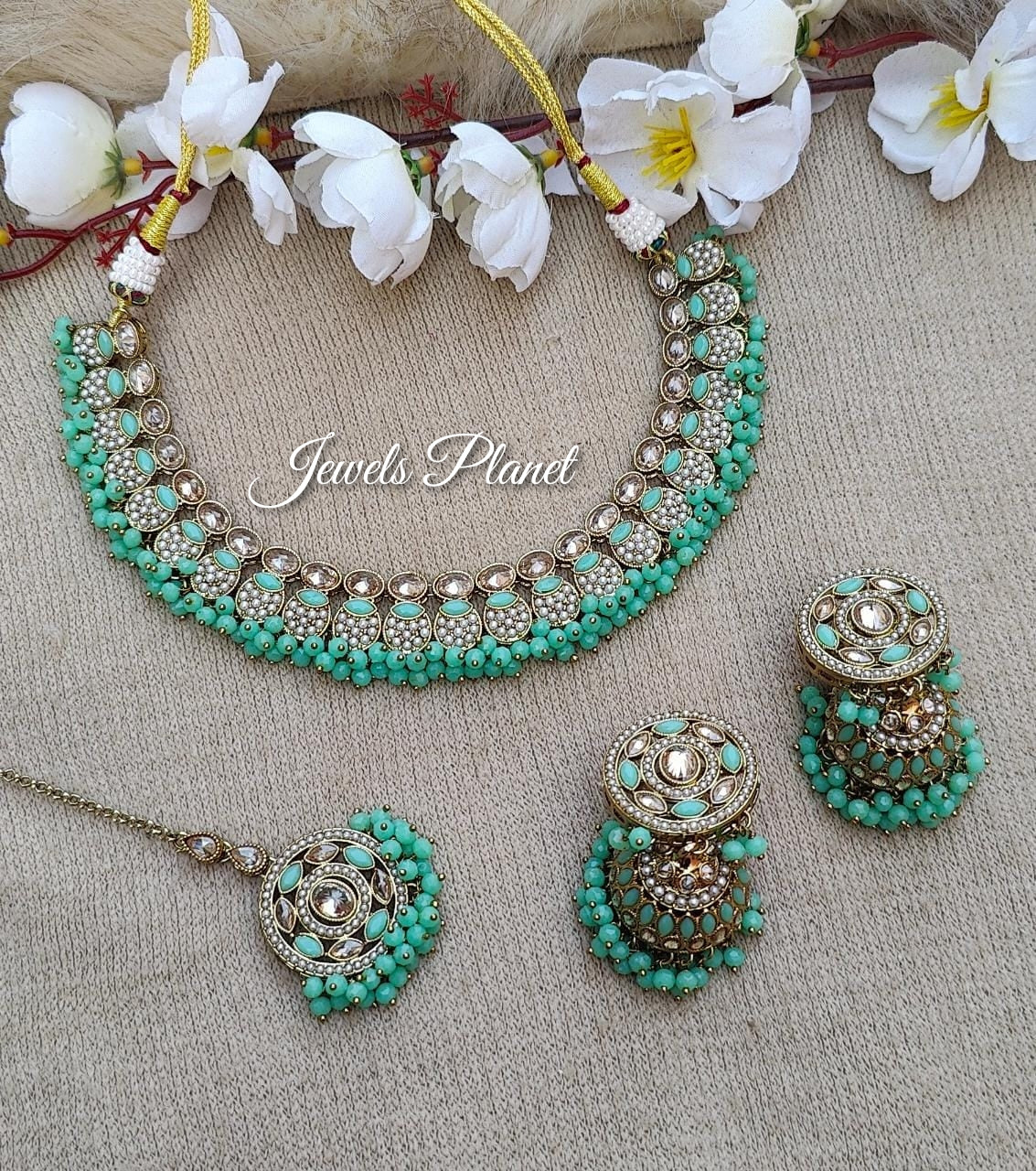 Dahlia Necklace Set