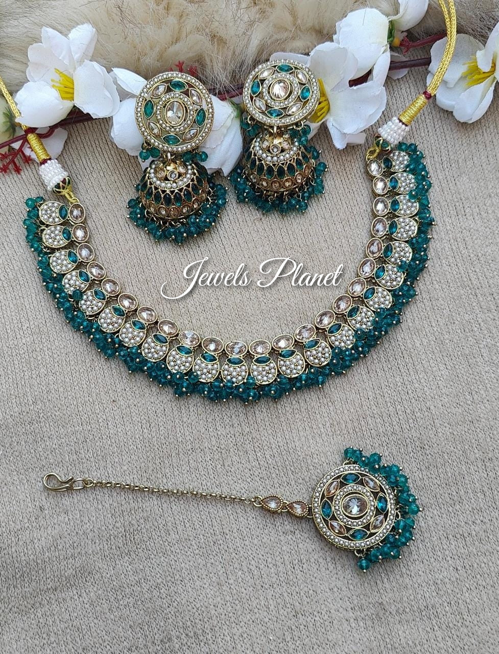 Dahlia Necklace Set