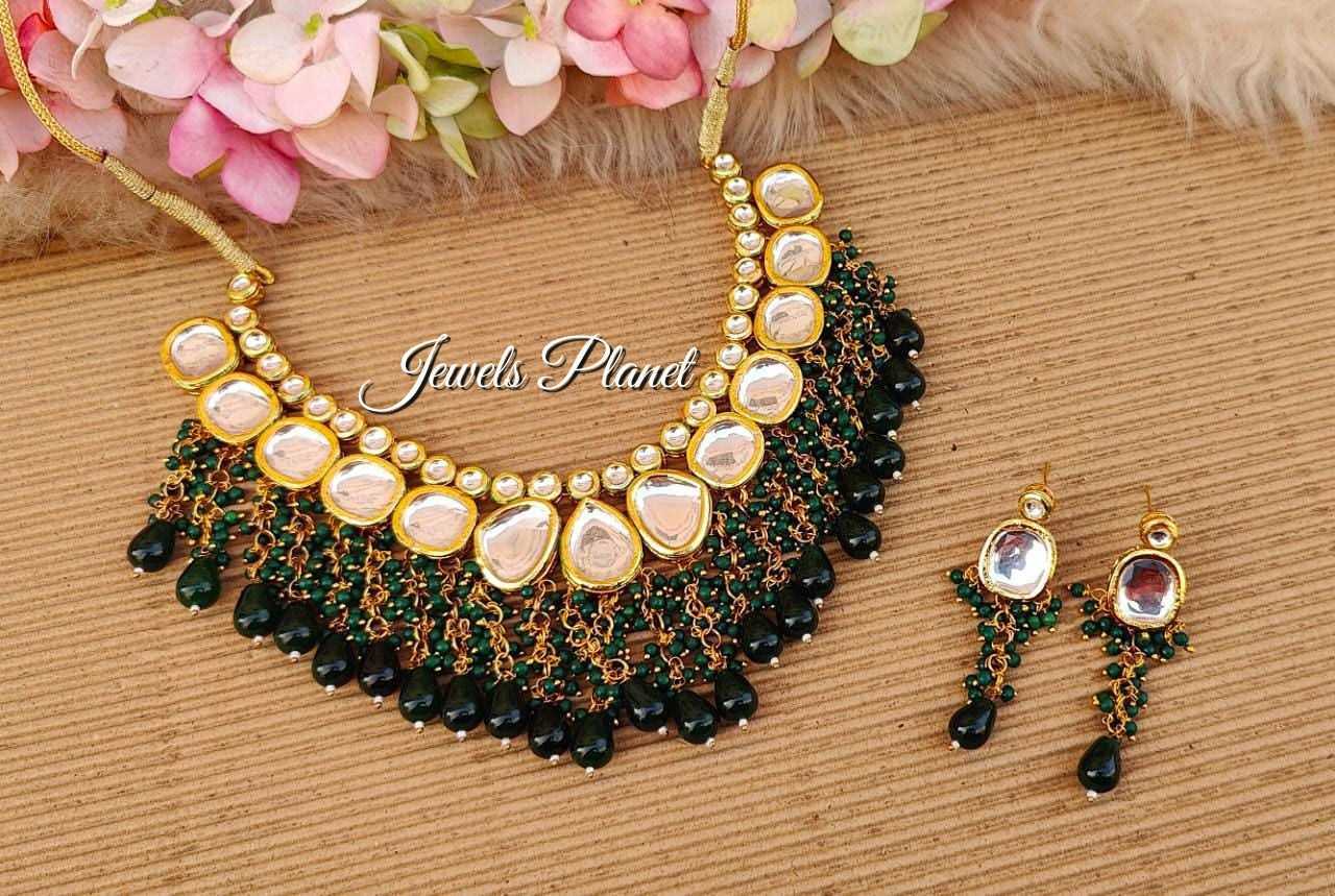 Pavani Kundan Set