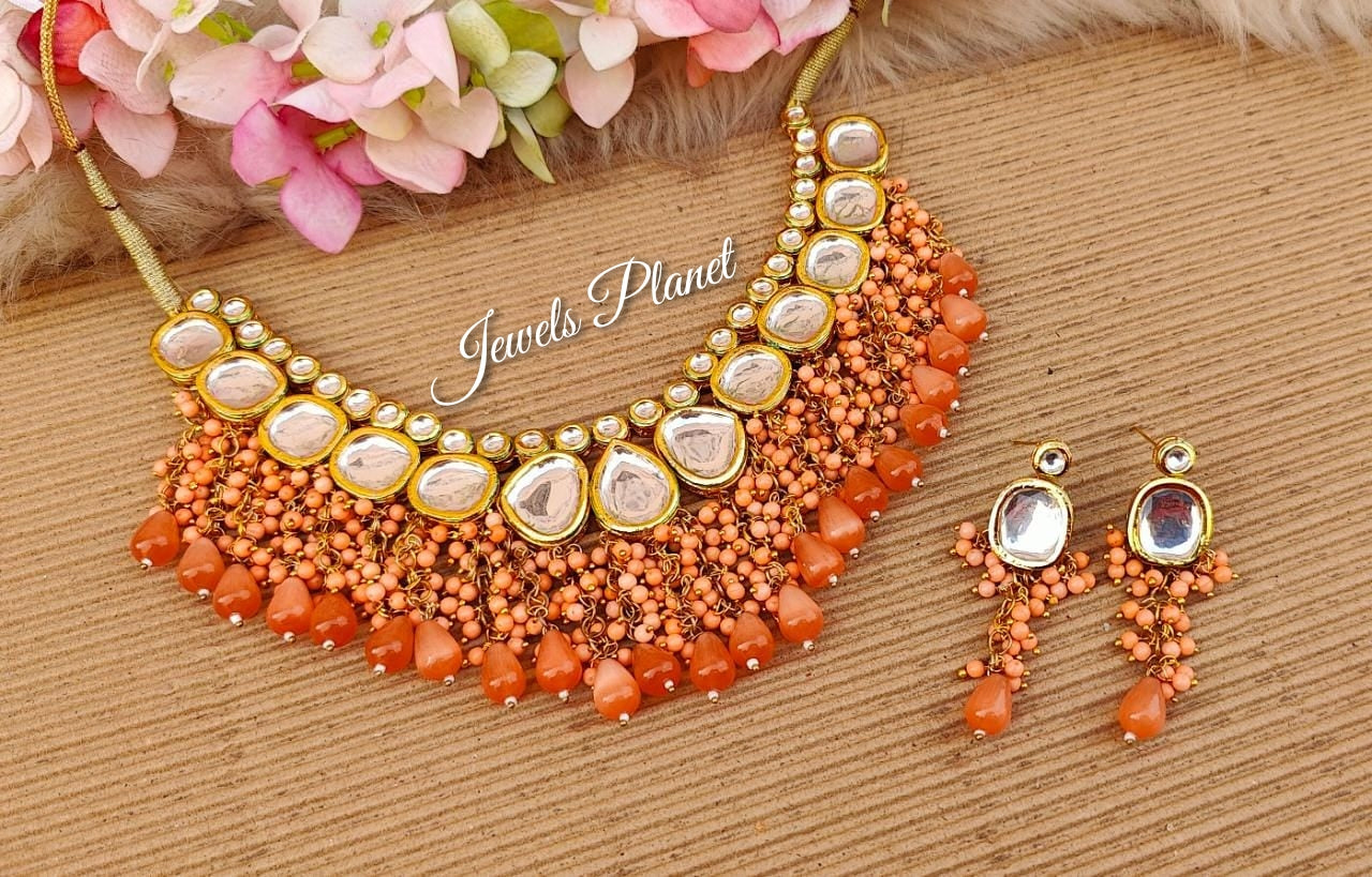 Pavani Kundan Set