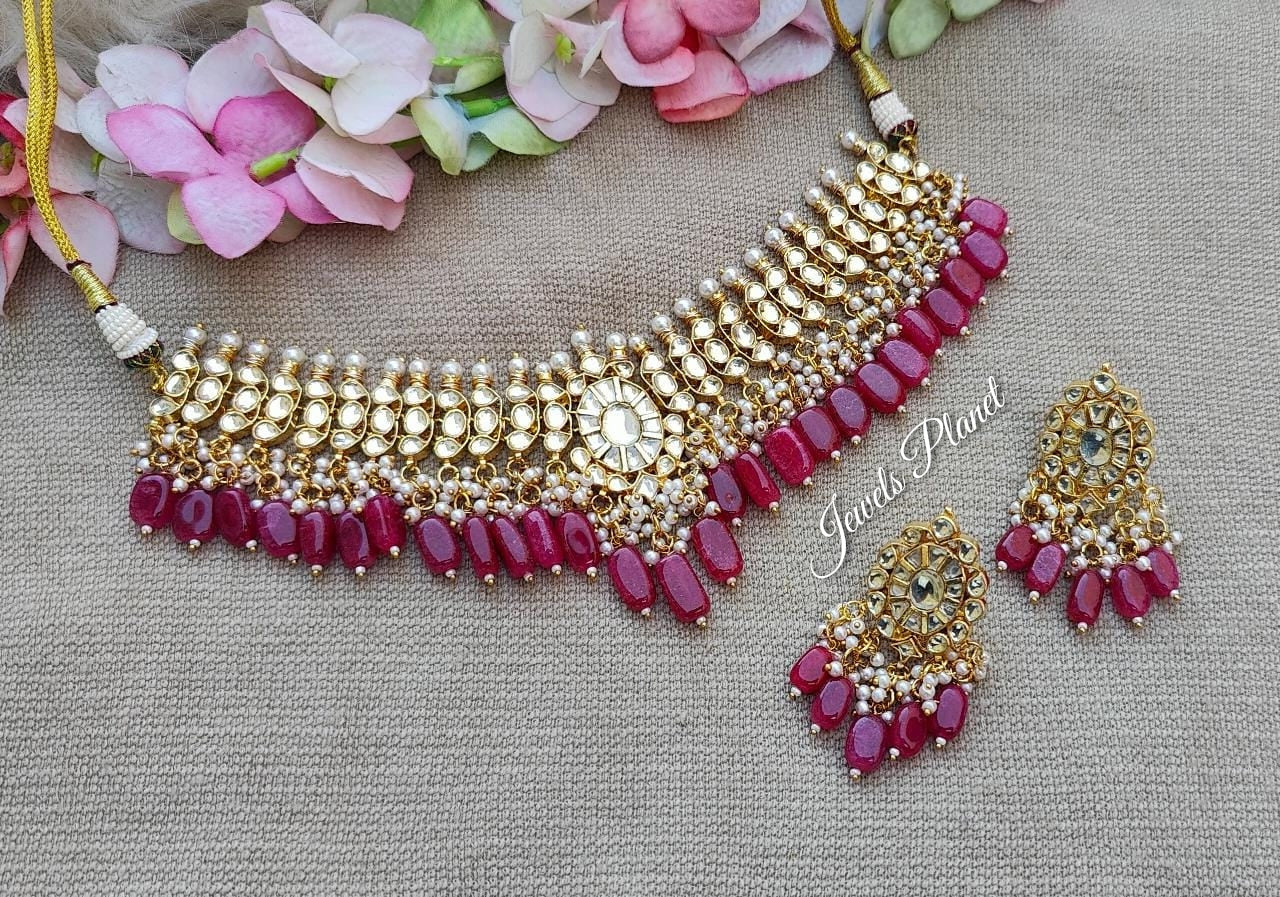 Aritha Pachi Kundan Necklace Set