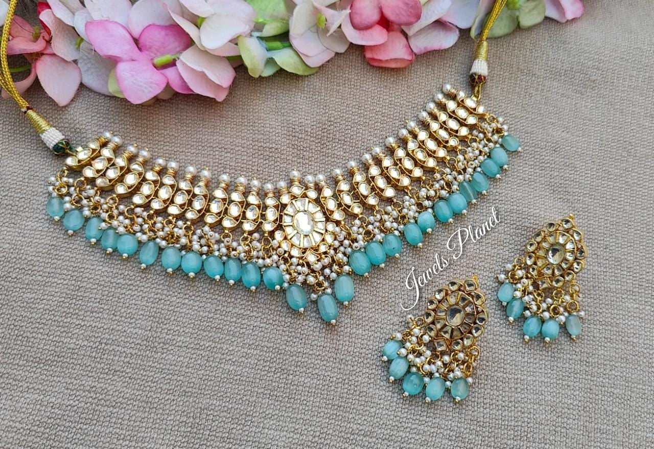 Aritha Pachi Kundan Necklace Set