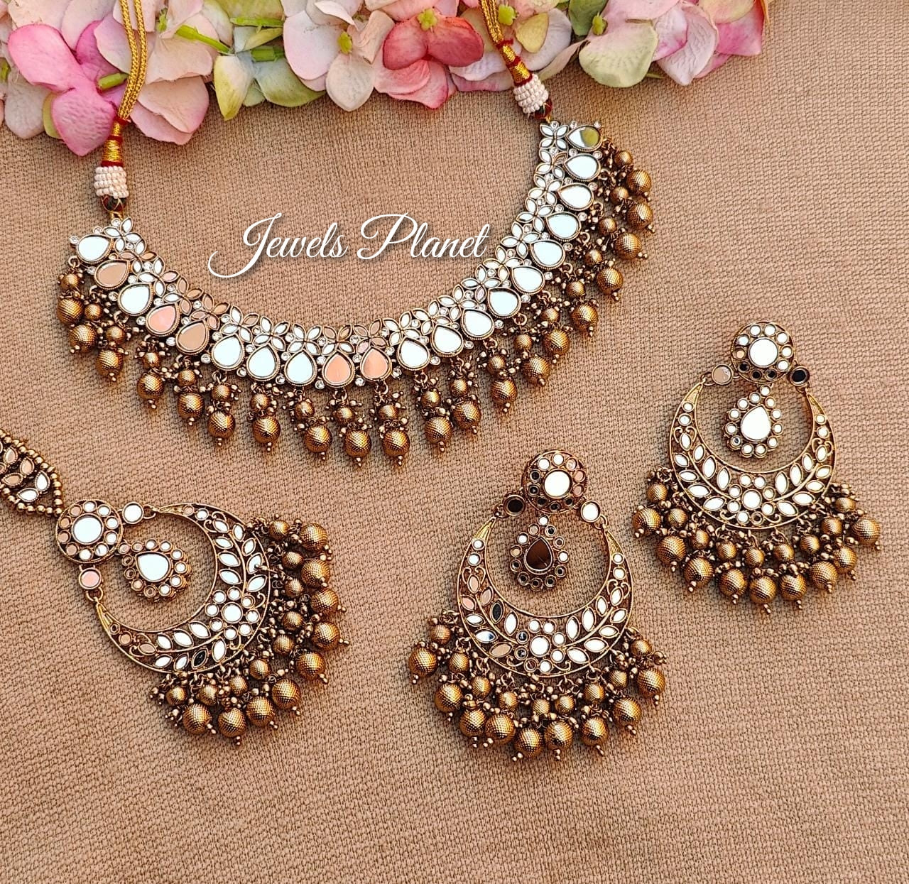 Arifa Mirror Necklace Set