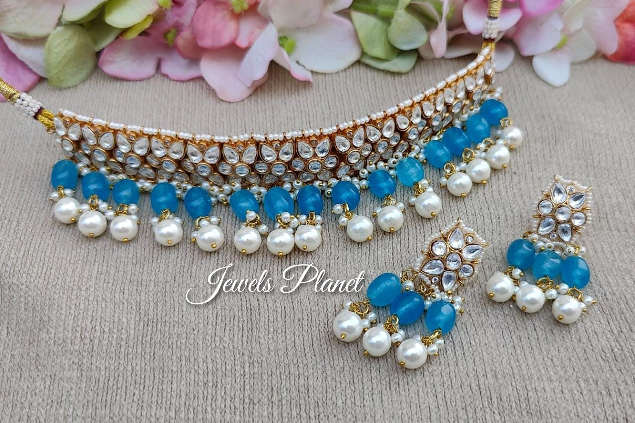 Aarya Kundan Choker Set