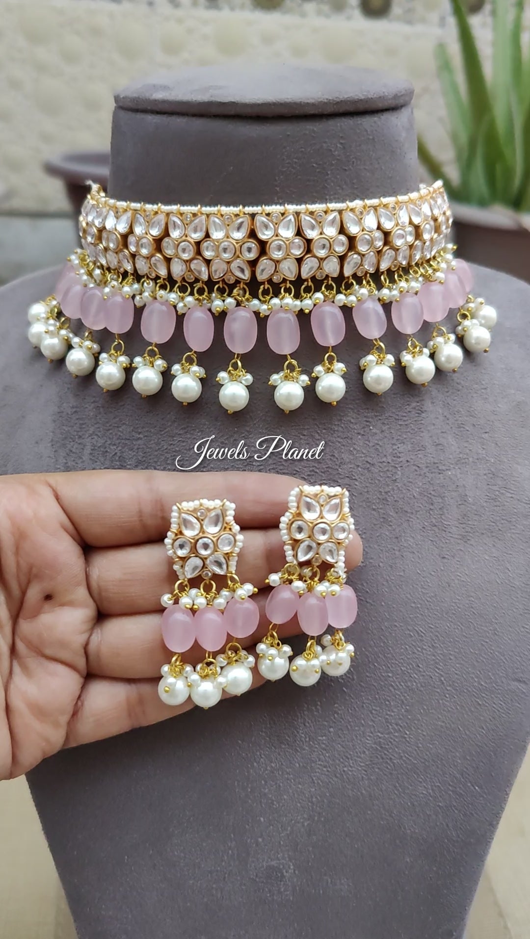 Aarya Kundan Choker Set